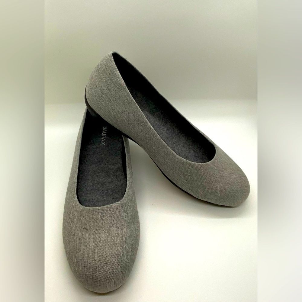 Baubax Gray Dressy Flats Sz 7